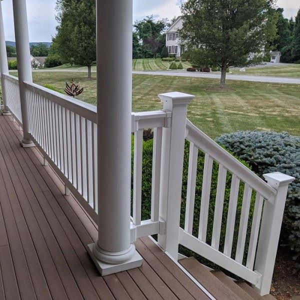 Outdoor Vinyl Railing